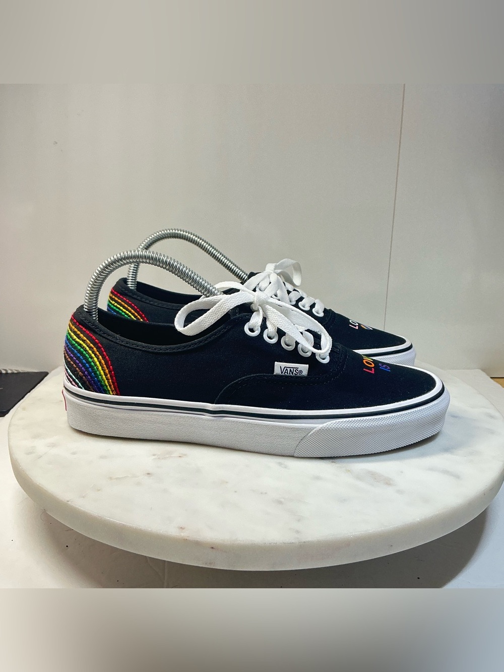 Vans Pride Women's Size 8 Black Rainbow Pride Love is Love Sneaker